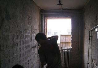 苏州吴中区专业室内外拆除,拆旧打墙,拆吊顶砸墙局改部整打地平