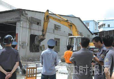 供应拆除废旧厂房、酒店宾馆室内外装潢与广告牌拆除工程 昆山与苏州专业服务解析