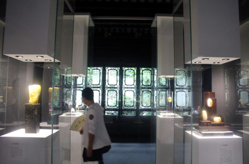 玉琢匠心 中国玉雕大师葛洪八十件代表性作品亮相苏州博物馆